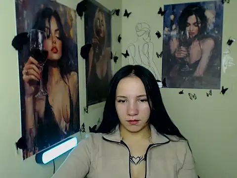 Em7MaA online show from 11-08-25, 01:39