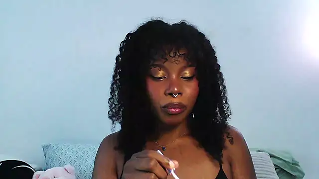 SparklingSoleil online show from 10-15-25, 07:25