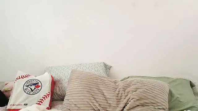 SparklingSoleil online show from 10-17-25, 07:38