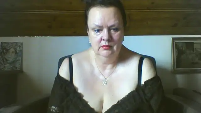 TiffanyMature online show from 03-20-26, 09:47