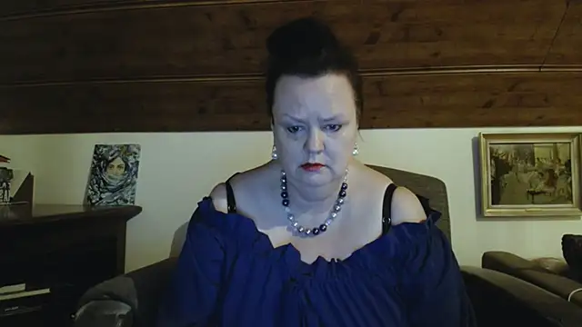 TiffanyMature online show from 05-04-26, 08:05