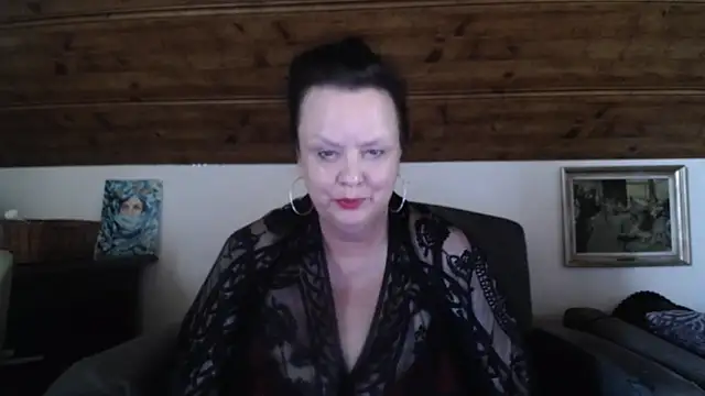 TiffanyMature online show from 06-25-26, 02:10