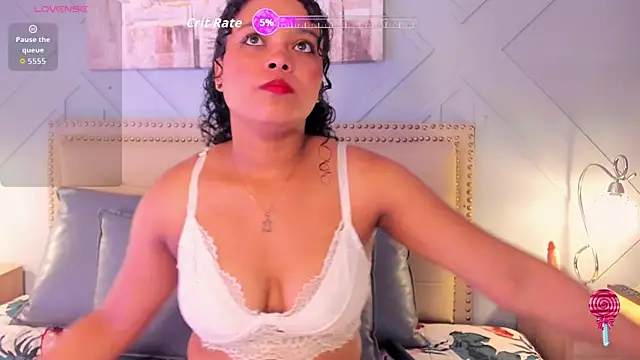 ValeriaJulio  online show from 09-13-25, 11:32