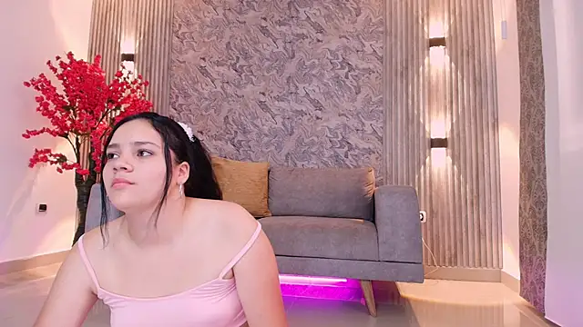 karlie small online show from 09-11-25, 07:47