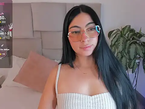 laurenn smith online show from 09-19-25, 01:01