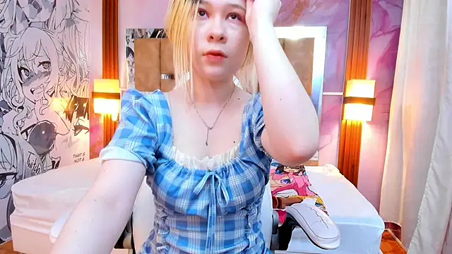 Snapshot of Melody_Lolii chatting on 09-17-25, 05:58 Melody Lolii online show from 09-17-25, 05:58