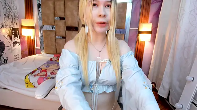 Snapshot of Melody_Lolii chatting on 09-29-25, 06:02 Melody Lolii online show from 09-29-25, 06:02