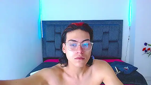 dirty model online show from 09-22-25, 03:19