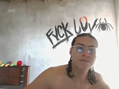 Snapshot of dirty_model chatting on 03-11-26, 09:32 dirty model online show from 03-11-26, 09:32