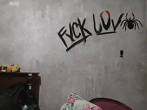 Snapshot of dirty_model chatting on 03-24-26, 04:17 dirty model online show from 03-24-26, 04:17