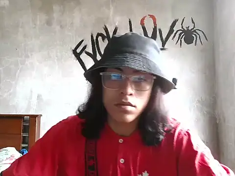 dirty model online show from 05-08-26, 11:59