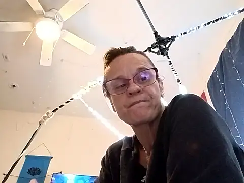 PremiumKitty online show from 10-26-25, 09:10