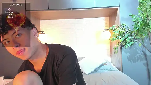 NoahDupont online show from 09-14-25, 08:19