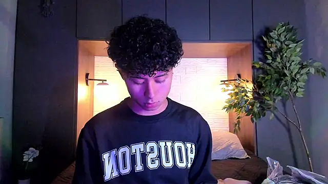 NoahDupont online show from 09-30-25, 01:05