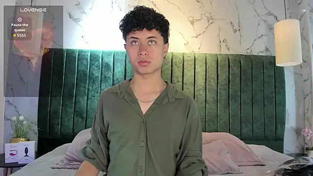 NoahDupont online show from 10-16-25, 07:48