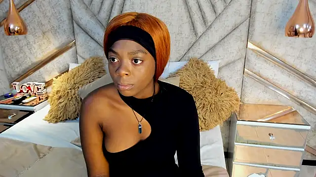 Snapshot of OliviaGarciaa chatting on 10-05-25, 07:01 OliviaGarciaa online show from 10-05-25, 07:01