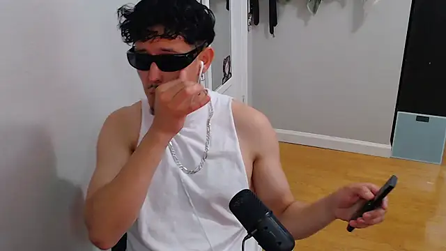 Snapshot of BProlific chatting on 03-30-26, 08:43 BProlific online show from 03-30-26, 08:43