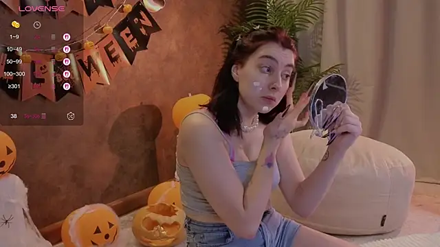 arcane doll online show from 10-27-25, 05:22