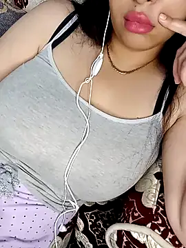 Snapshot of Anocha99six chatting on 09-08-25, 10:53 Anocha99six online show from 09-08-25, 10:53