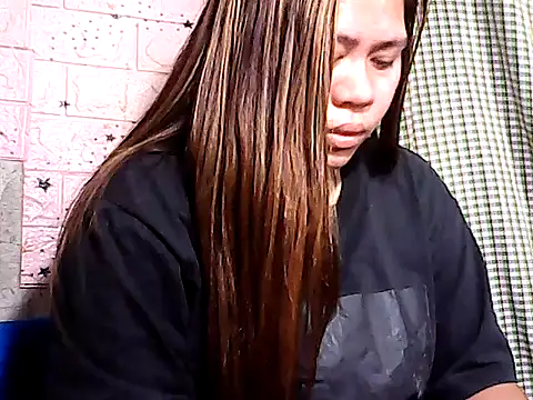 Snapshot of pinay_ExoticBeauty chatting on 01-14-26, 01:06 pinay ExoticBeauty online show from 01-14-26, 01:06