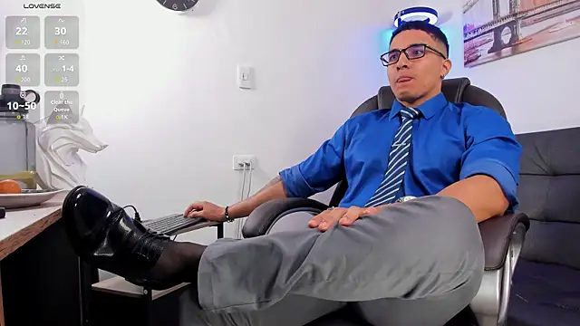 Dash Bukoski online show from 11-09-25, 02:15