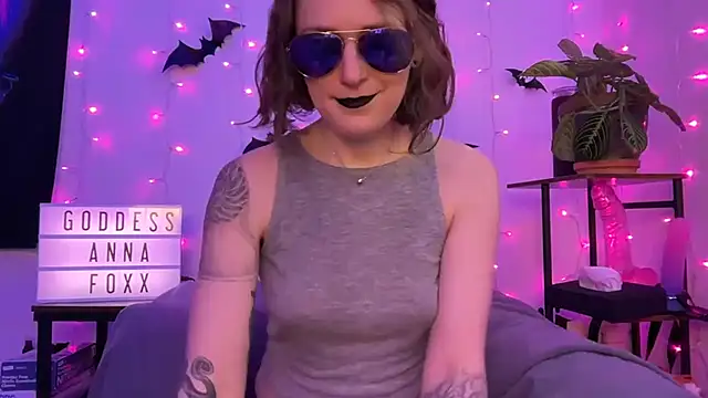 mistressannafoxx online show from 01-12-26, 10:04