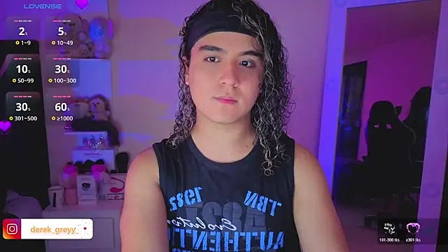 Snapshot of derek_greyy_ chatting on 02-27-26, 08:20 derek greyy online show from 02-27-26, 08:20