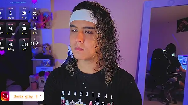 Snapshot of derek_greyy_ chatting on 03-04-26, 09:21 derek greyy online show from 03-04-26, 09:21