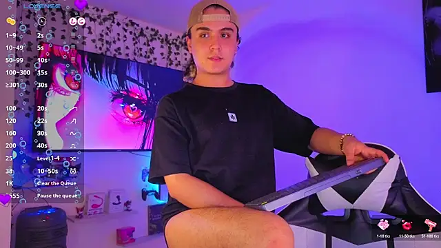 Snapshot of derek_greyy_ chatting on 04-10-26, 08:35 derek greyy online show from 04-10-26, 08:35