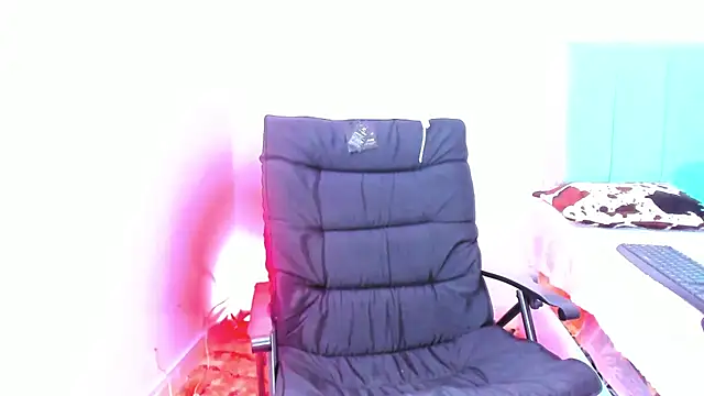 penelopestar 2 online show from 10-11-25, 02:55