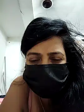 Snapshot of Shruti_Bhabhi38 chatting on 10-25-25, 09:53 Shruti Bhabhi38 online show from 10-25-25, 09:53