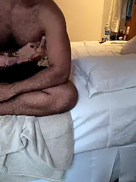 CasadoLutadorBigStuds online show from 12-21-25, 07:54