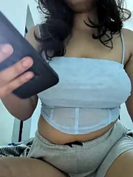 hazelgrace03 online show from 06-08-26, 03:01