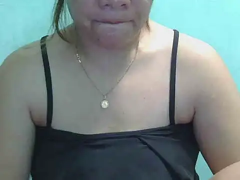 Snapshot of sexychubb101 chatting on 12-19-25, 01:07 sexychubb101 online show from 12-19-25, 01:07