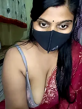 reena502 online show from 02-07-26, 09:46