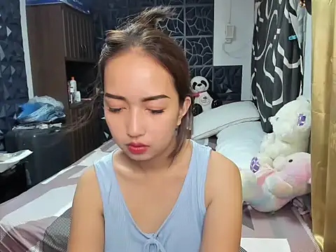 Soft Angel8 online show from 10-27-25, 03:43