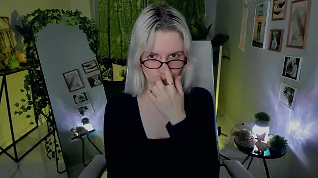 BethanyCloud online show from 06-10-26, 02:23