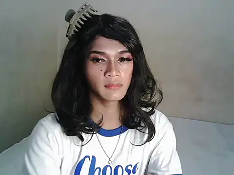 Snapshot of Taylor_smith_0 chatting on 05-16-26, 12:59 Taylor smith 0 online show from 05-16-26, 12:59