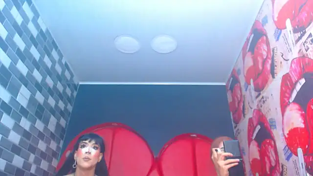 julessxcharlotte online show from 11-06-25, 02:07