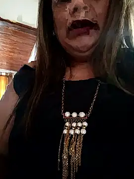 Mia-Glow online show from 03-08-26, 02:32