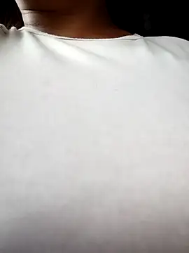 Mia-Glow online show from 03-10-26, 12:10