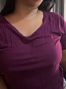 Snapshot of Maggi-is-back chatting on 10-10-25, 02:21 Maggi-is-back online show from 10-10-25, 02:21