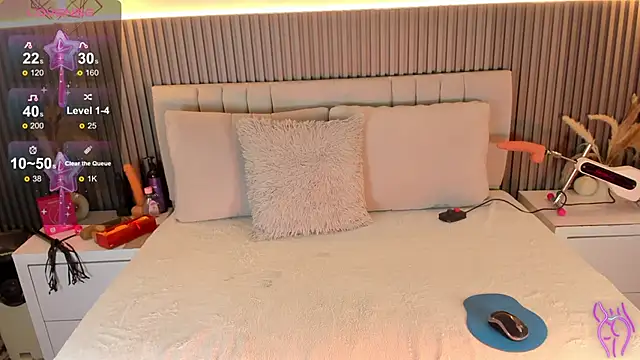 PAULETEJOHNSON online show from 12-23-25, 03:04