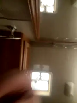 Snapshot of speakonit chatting on 10-09-25, 07:34 speakonit online show from 10-09-25, 07:34