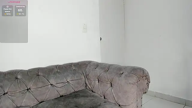 OwenStonne  online show from 09-23-25, 04:04