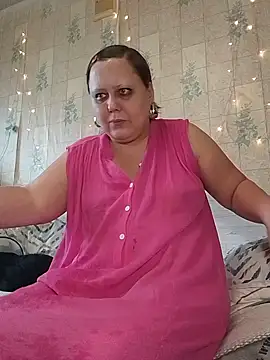 Snapshot of Tupo070481 chatting on 02-15-26, 09:41 Tupo070481 online show from 02-15-26, 09:41