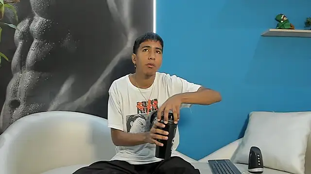 ender h0t online show from 01-08-26, 02:41