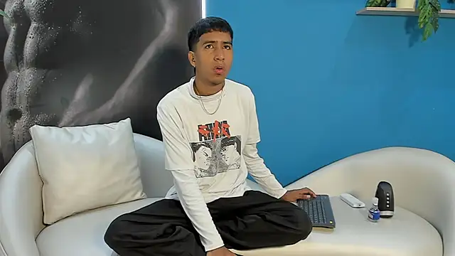 ender h0t online show from 02-06-26, 01:47