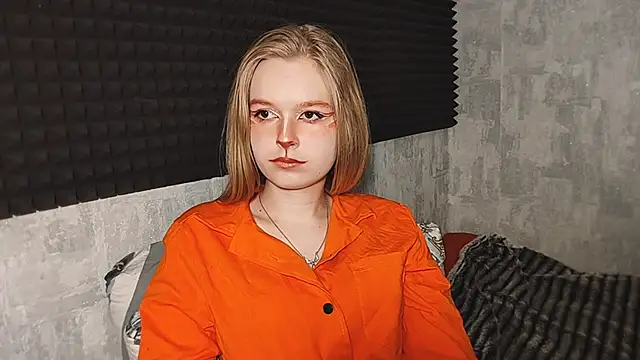 Snapshot of LiaVibes chatting on 03-19-26, 07:34 LiaVibes online show from 03-19-26, 07:34