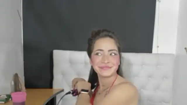 evelynesex online show from 05-05-26, 03:14